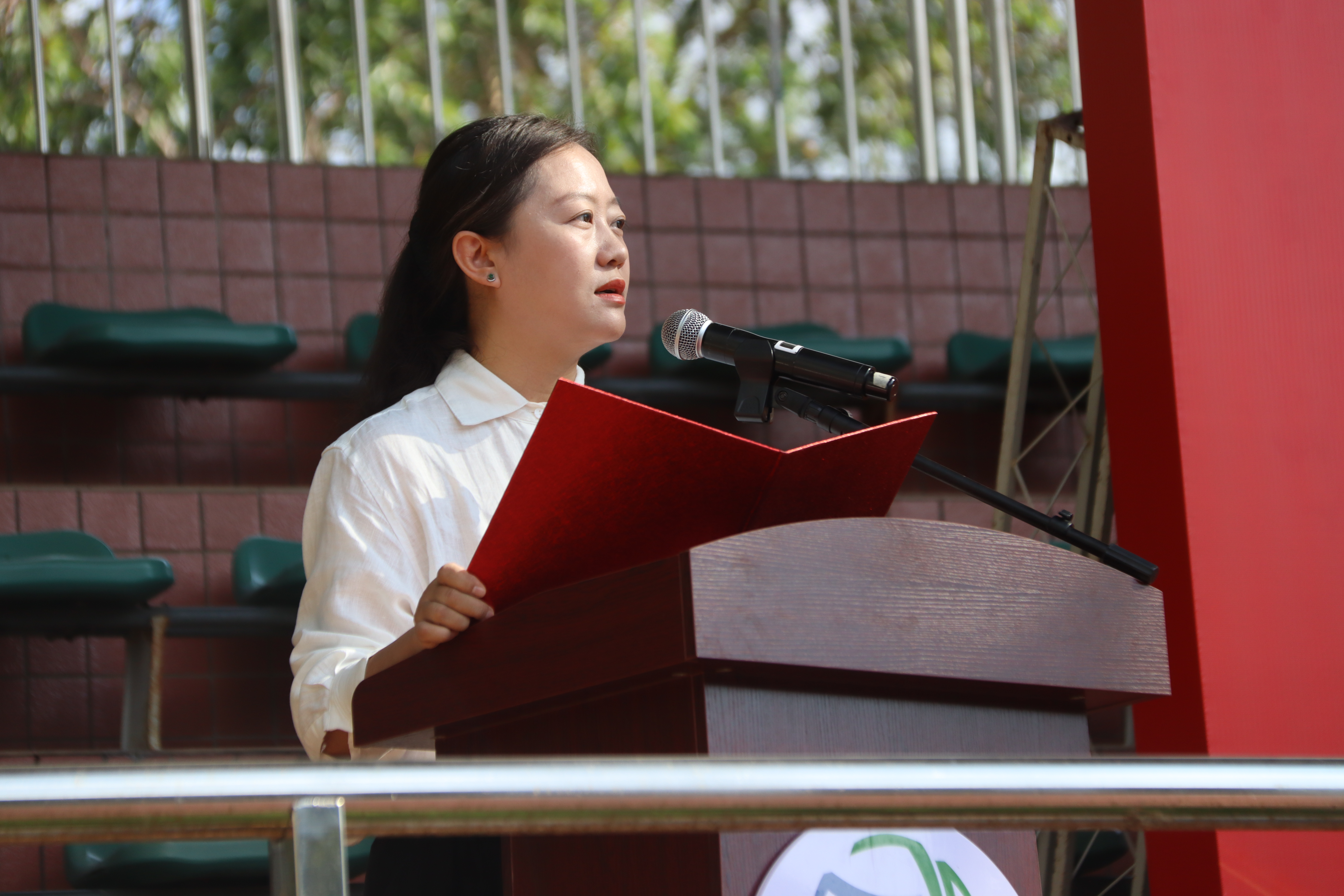 250915—广州校区在校老师代表.JPG